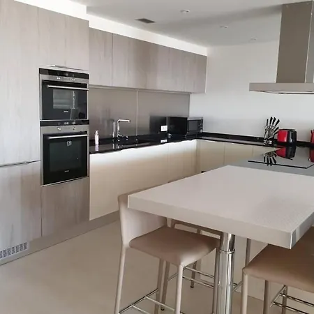 Appart' D'exception En Front De Mer & Jardin Prive